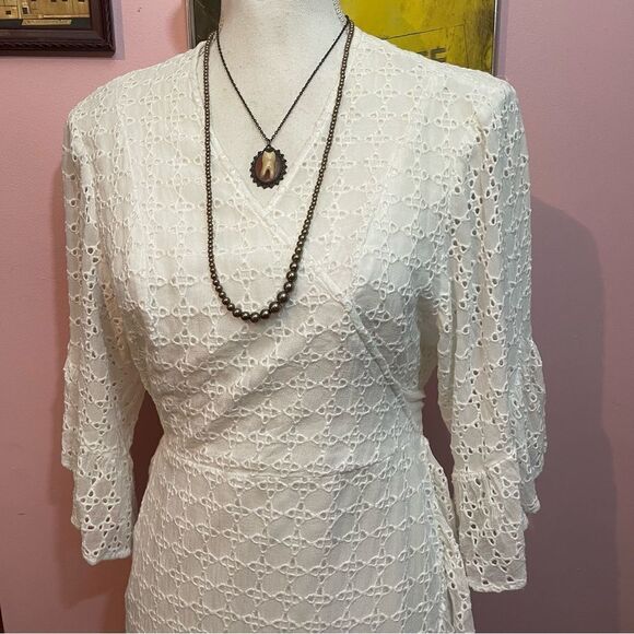 💥Host Pick! x2💥 All Saints Ivory Marlow Ette Eyelet Wrap Mini Dress - Picture 2 of 15